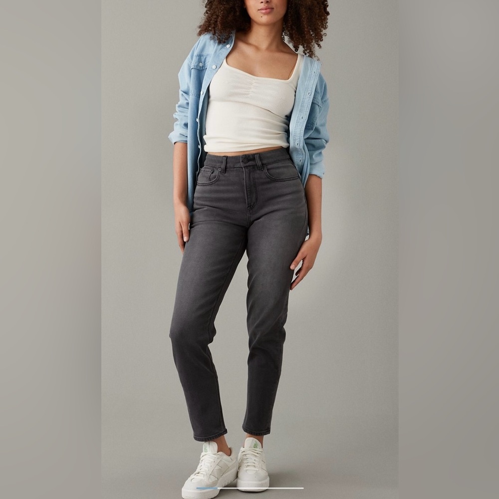 American Eagle Mom Jean